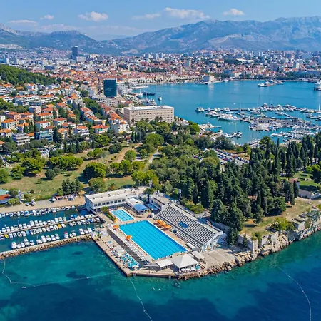 Aspalathos Romantic Retreat Apartman *