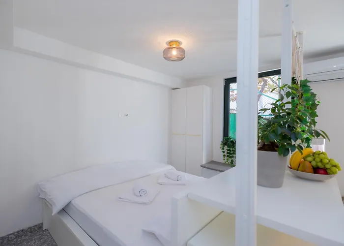 Aspalathos Romantic Retreat Apartament *