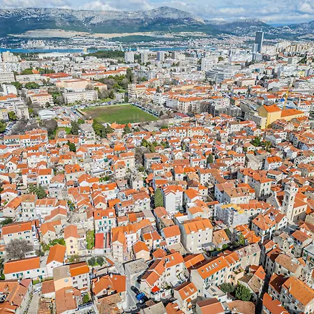 아파트 Aspalathos Romantic Retreat