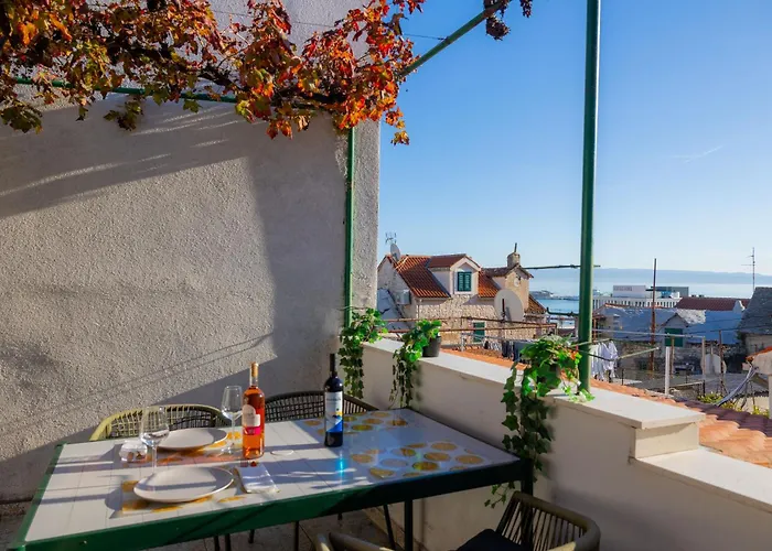 아파트 Aspalathos Romantic Retreat