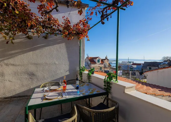 Aspalathos Romantic Retreat Apartment Split